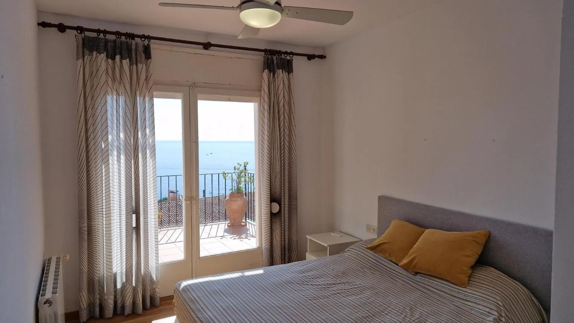 Bj-5 Calella De Palafrugell 6 Pax Apartamento